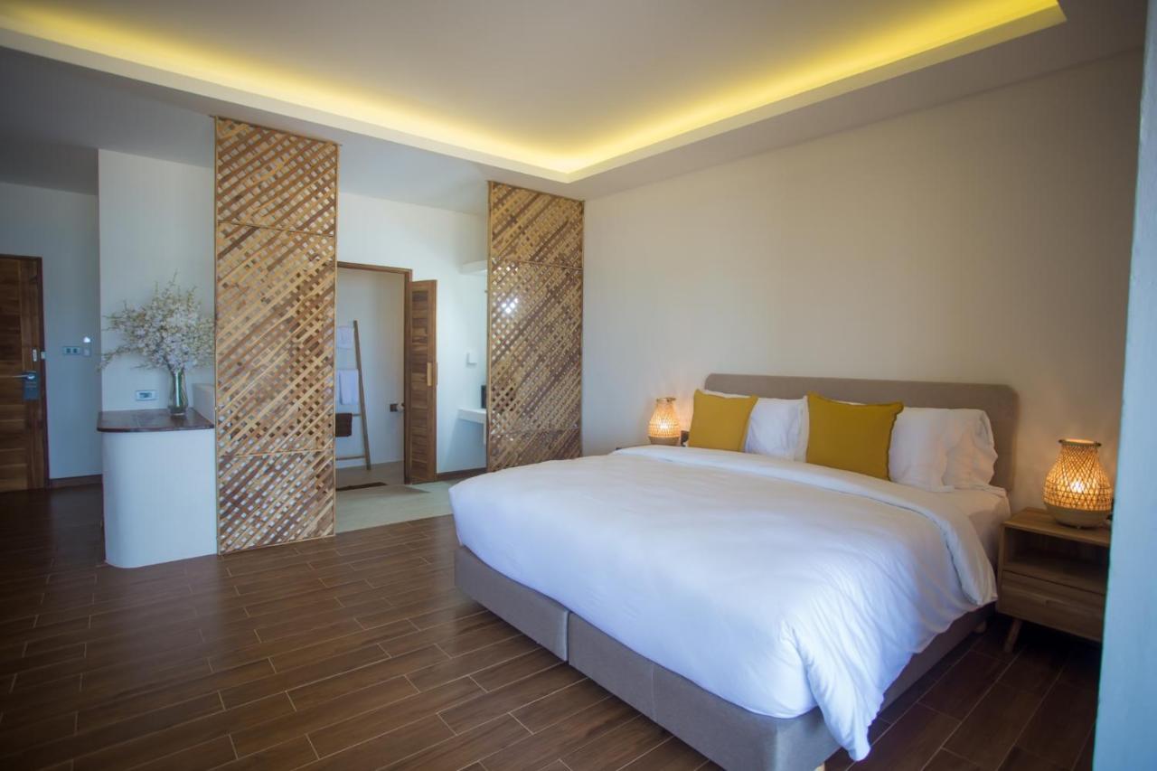 The Nest Private Beach Resort Чумфон Екстериор снимка