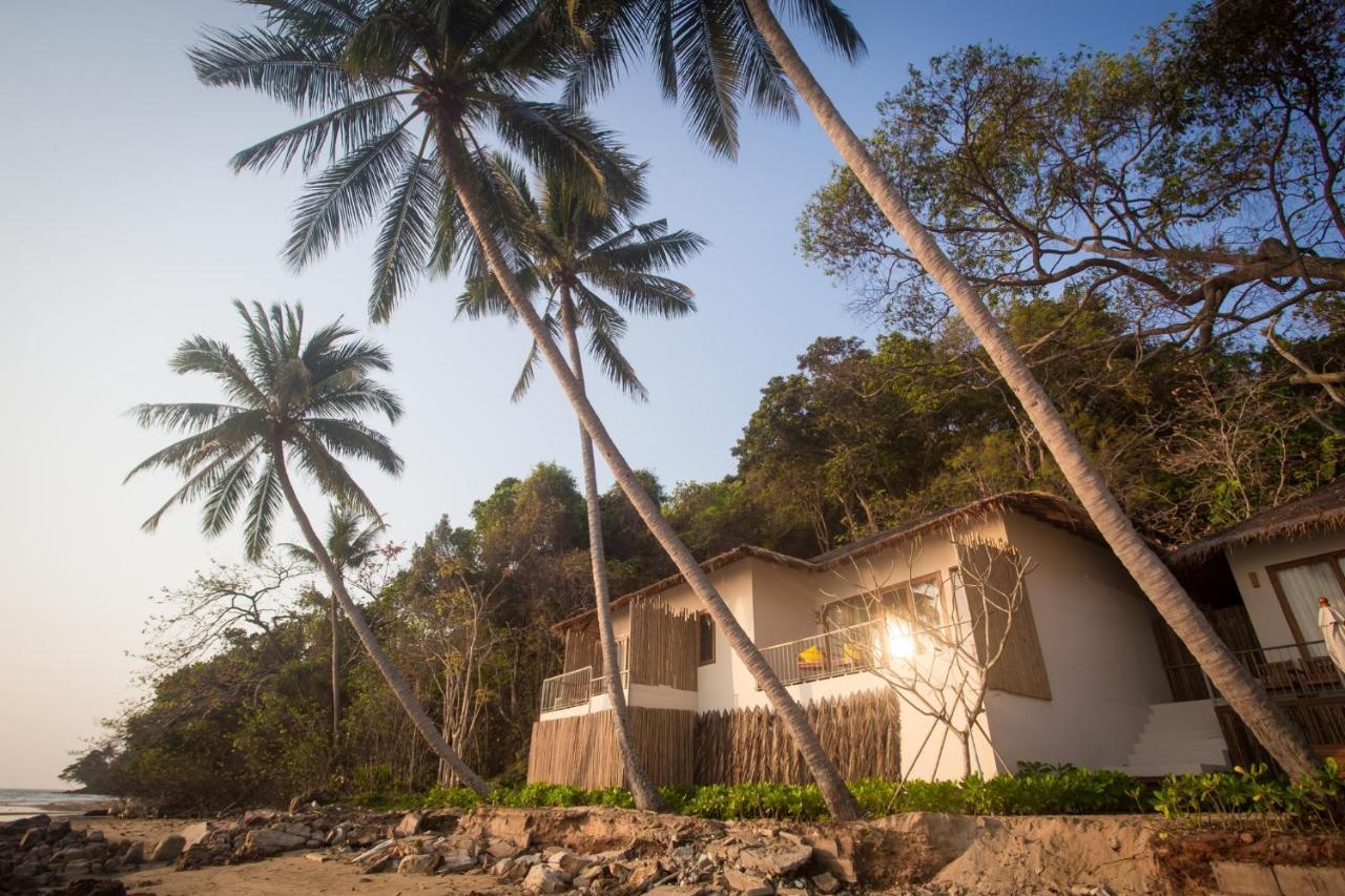The Nest Private Beach Resort Чумфон Екстериор снимка