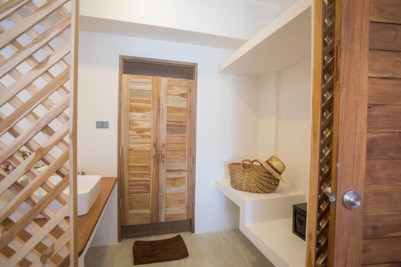 The Nest Private Beach Resort Чумфон Екстериор снимка